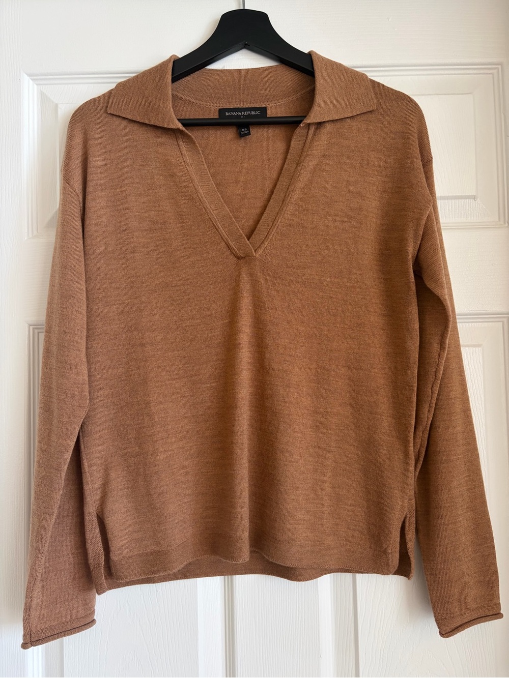 Banana Republic Merino Wool V-neck Sweater